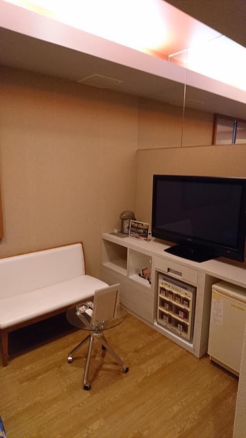 ホテルエリス博多 ラブホテル 3*