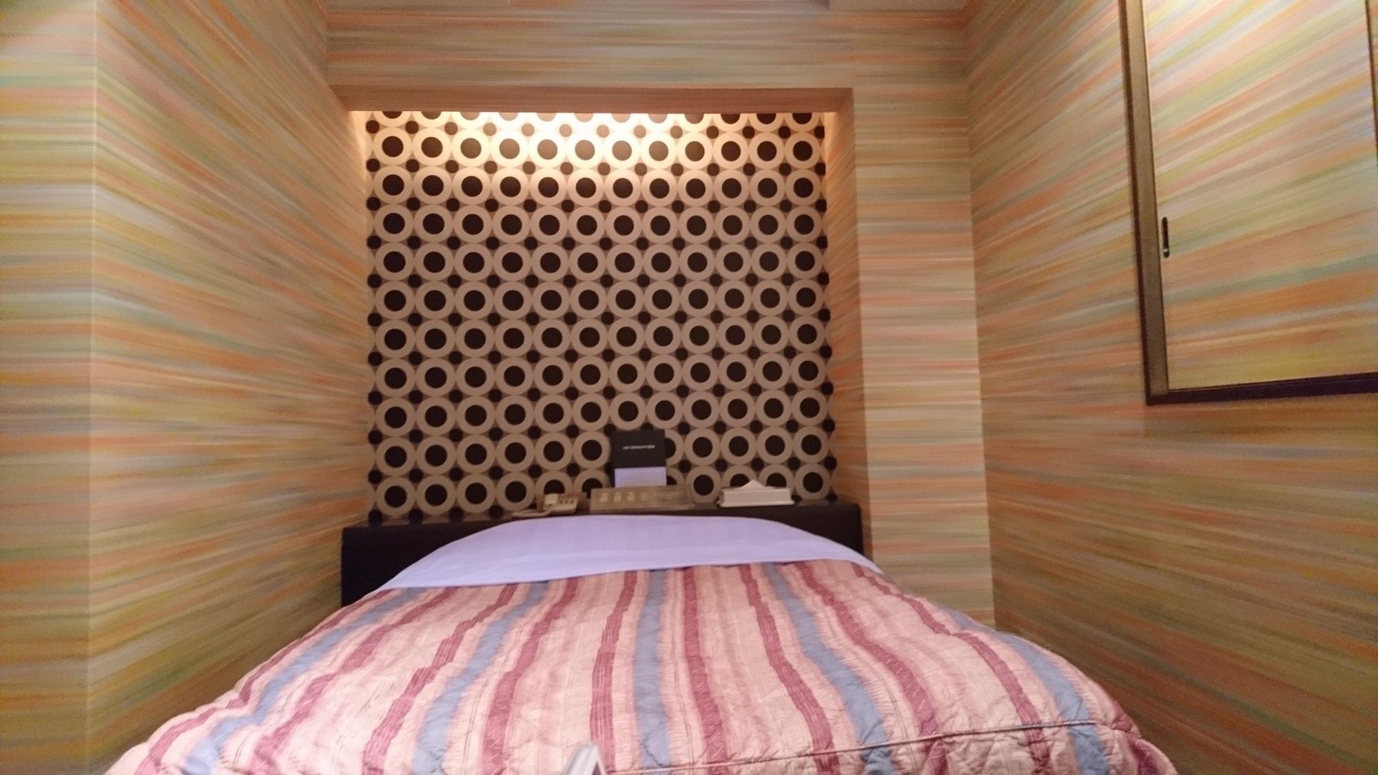Love hotel Eris Hakata (adults Only)
