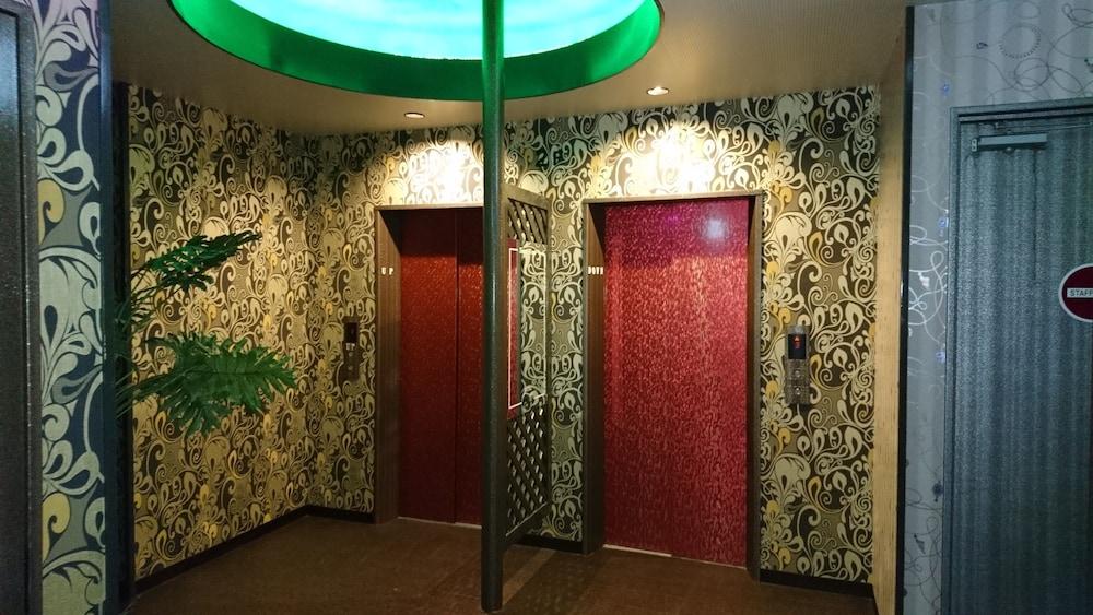 Love hotel Eris Hakata (adults Only) 3*