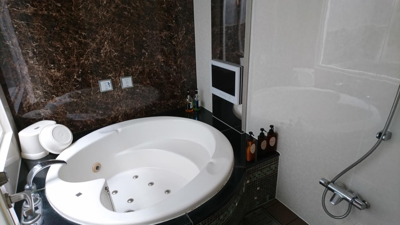 Love hotel Eris Hakata (adults Only)